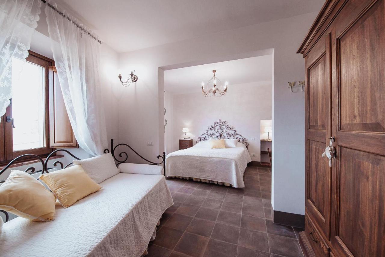 Bed and Breakfast Antica Torre Del Borgo Чертальдо Экстерьер фото